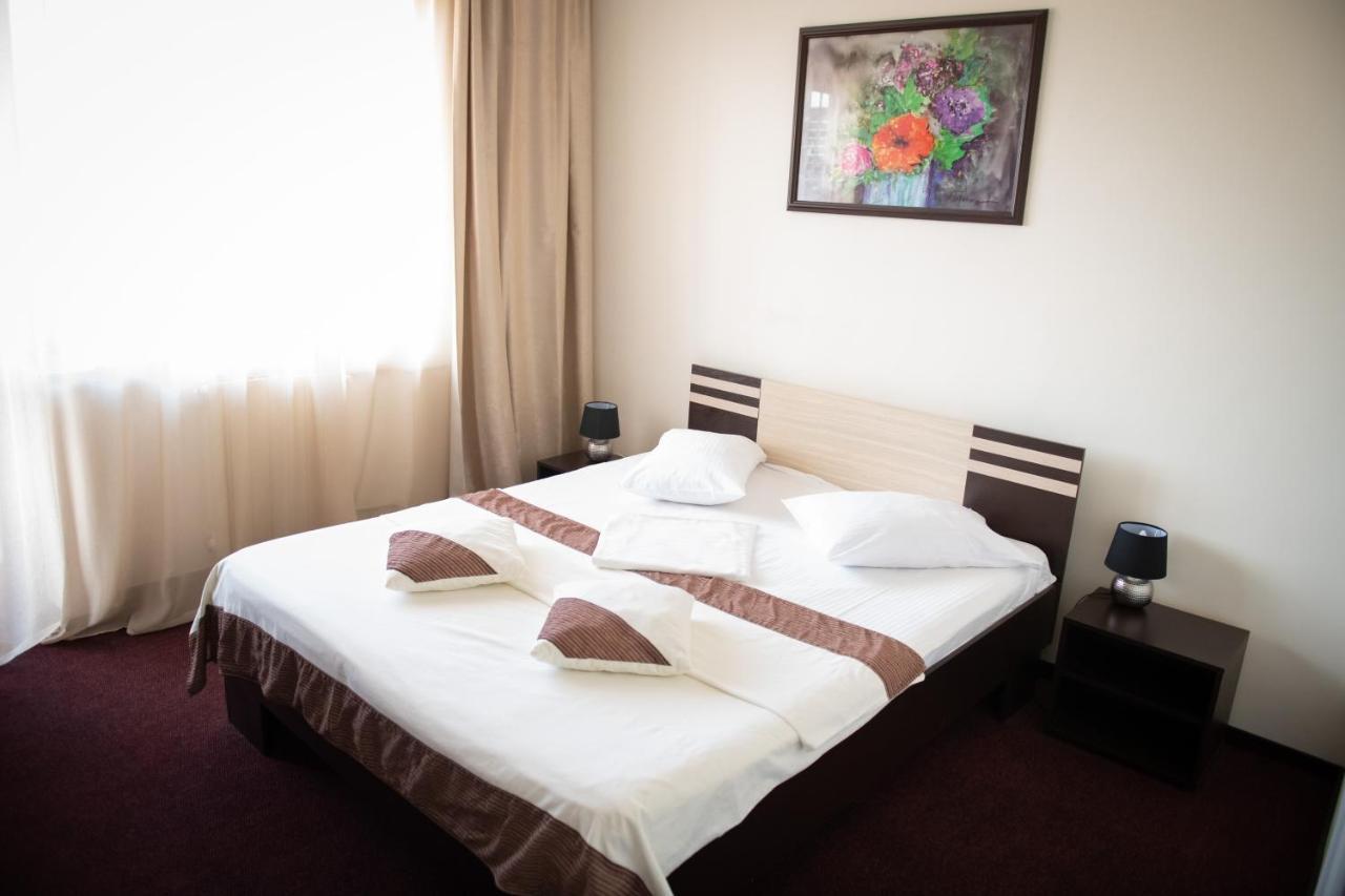Hotel Panoramic Râmnicu Vâlcea Eksteriør billede