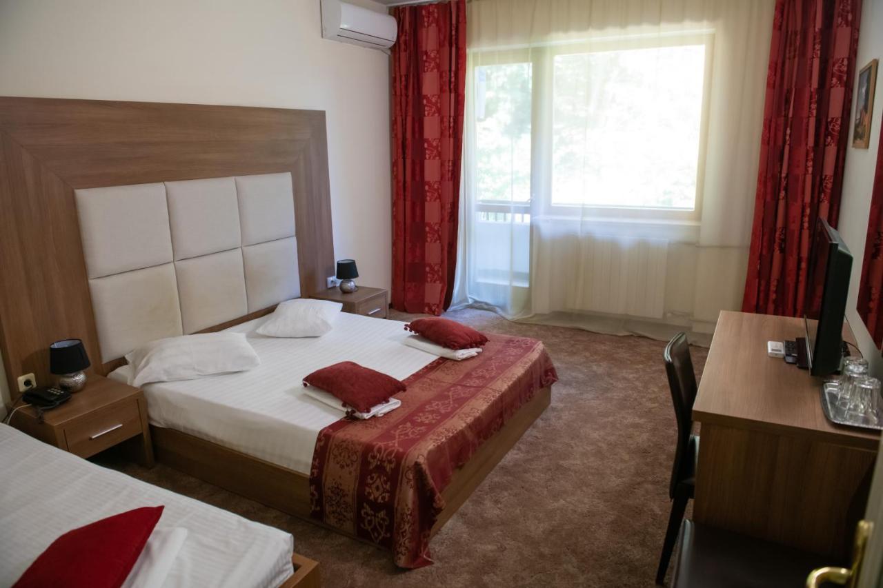 Hotel Panoramic Râmnicu Vâlcea Eksteriør billede